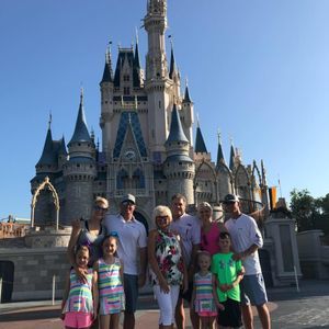 Meet your Posher, Ashton